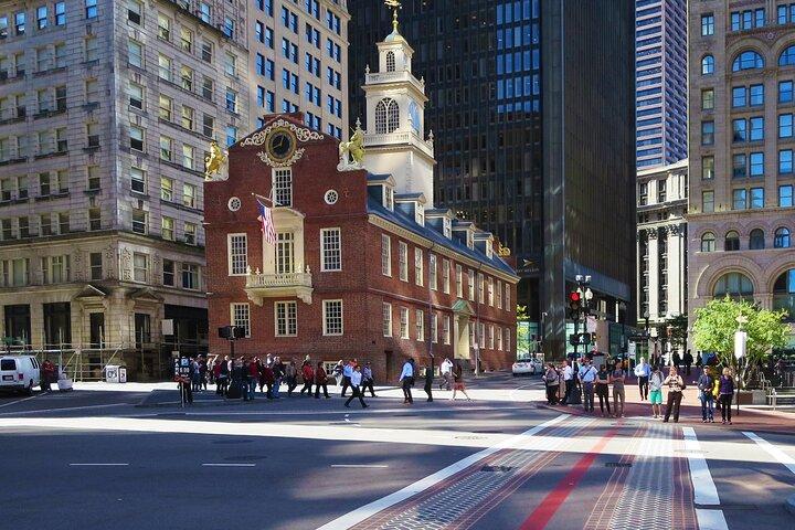 Cosas que hacer cerca de Combo Pass Boston's Old State House & Old South Meeting House