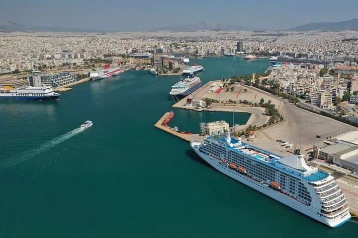 Piraeus Port to Athens Hotels Private Transfer with Meet & Greet