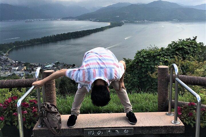 Amanohashidate en Miyama Kayabuki no Sato 1-daagse tour vanuit Osaka