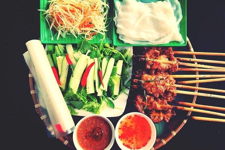 Hoi An Evening Walking Food Tour - Coma como un lugareño