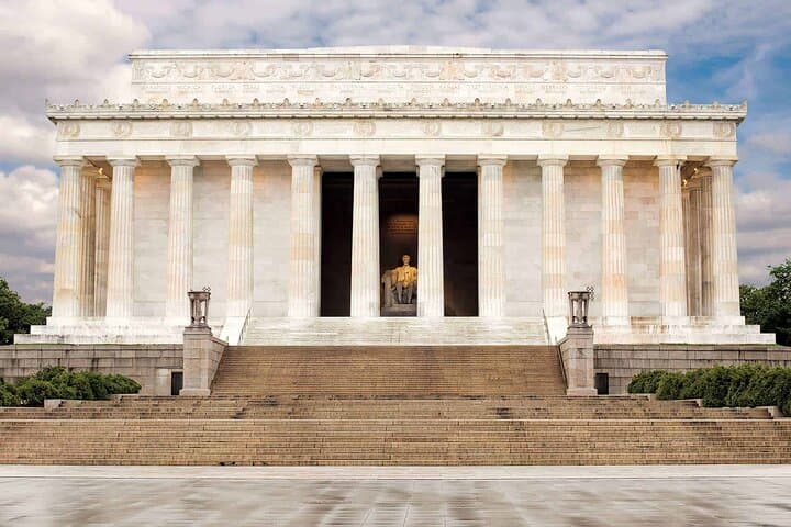 Soccer Fans Non-Match-Day Trip: DC & Philadelphia 2-Day from NYC