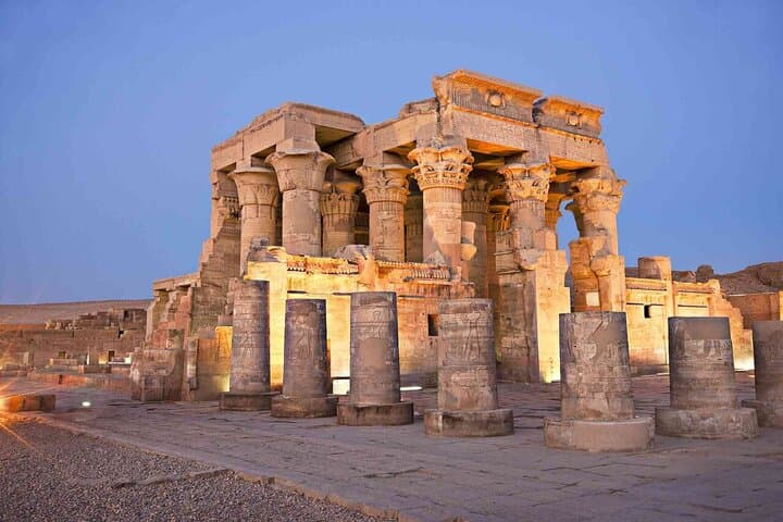 Private Tour of Edfu and the Temple of Horus from Luxor