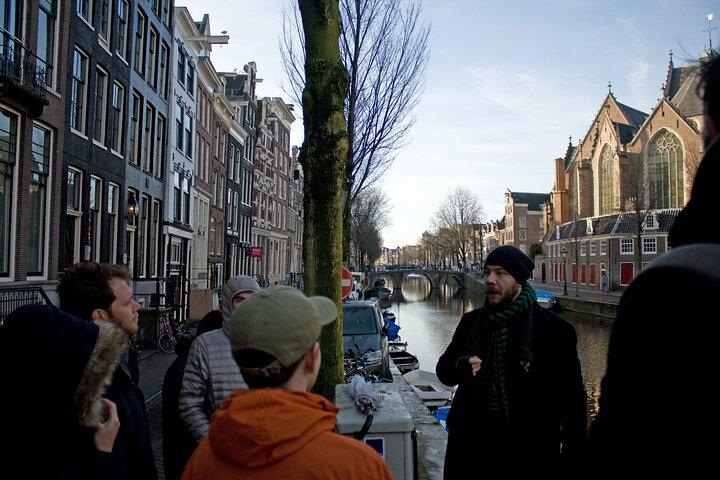 Alternative Tour Amsterdam | Drugs Story, Street Art & More