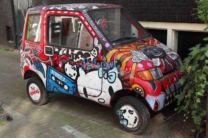 Alternative Tour Amsterdam | Drugs Story, Street Art & More