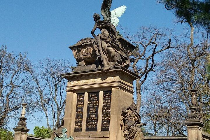 Self-Guided Audio Tour in Prague's Vysehrad Castle