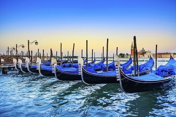 Private Tour from Milan: Venice Full Day Trip by Train