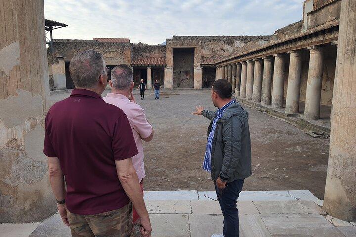 Rutas de Pompeya y visita privada al Museo Arqueológico de Roma