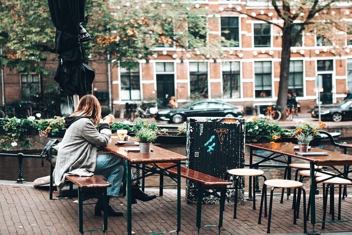 Private Dutch Beer Tasting Tour in Amsterdam Old Town