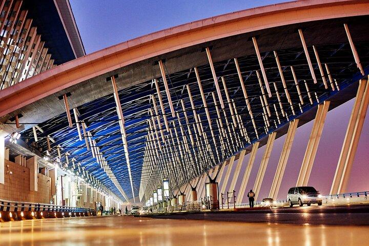 プライベート到着転送:上海浦東空港(PVG)からホテルへ