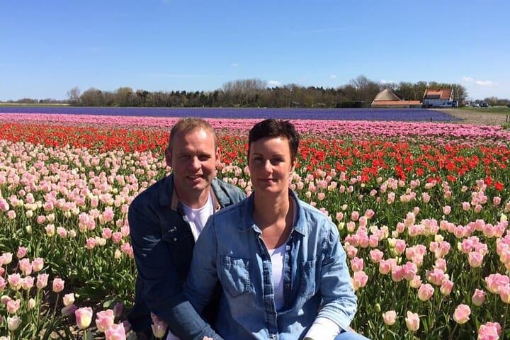 Private Guided Keukenhof Gardens and Zaanse Schans Tour