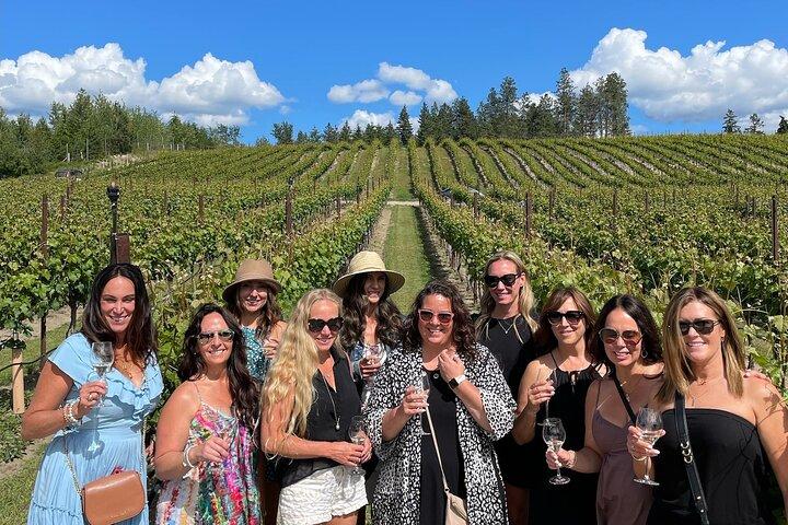 Excursão guiada de vinho de dia inteiro em Vernon com 5 vinícolas