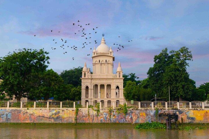 コルカタプライベート半日シティツアー(マジェスティック寺院)