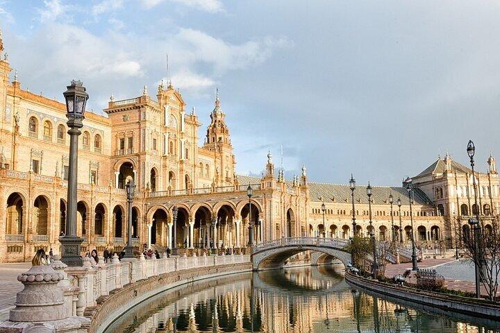 Wandeltocht langs de must-see attracties in Sevilla met gids