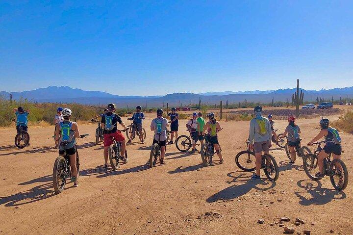 アリゾナ州ノース・スコッツデールの電動自転車レンタル