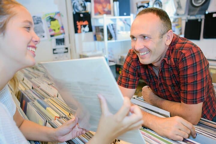 Lyon's Grooves & Grapes : Wine Tasting & Record Shops Tour