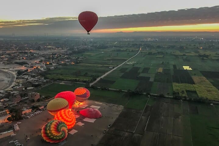 Hot air balloon ride in Luxor with hotel delivery service