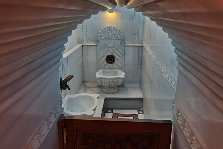 Istanbul : Historical Turkish Bath Experience in Old City