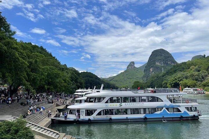 Servicio de entradas en la planta baja del barco de cuatro estrellas para crucero Guilin Liriver