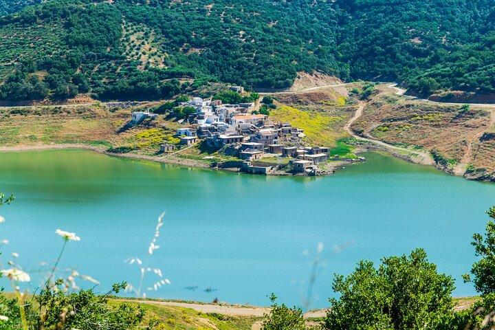 Full-Day Small-Group Tour in Crete with Zeus Cave Visit