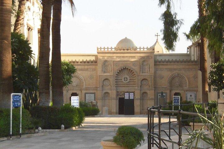 Halvdagstur till grottkyrkan Saint Simon