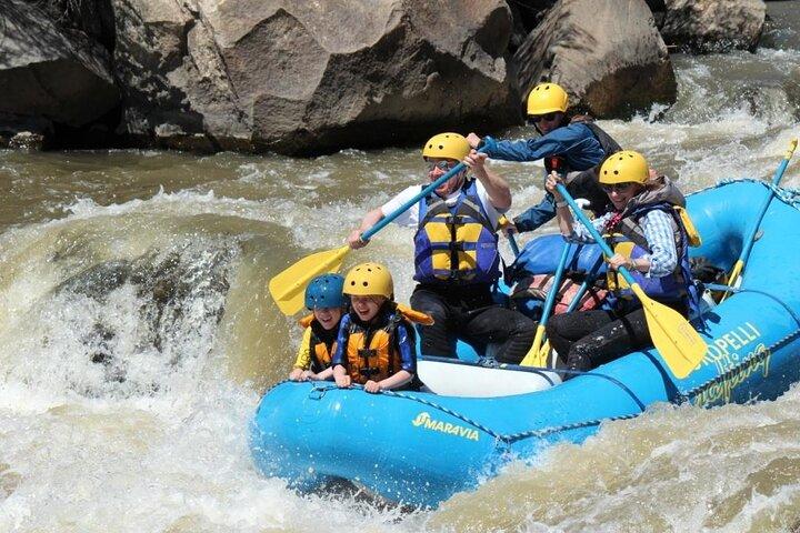 Kokopelli ~ Taos, NM Ippodromo Mezza Giornata Rafting