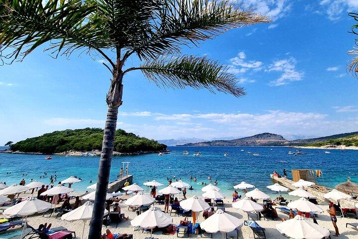 Halb - Private Tour durch Saranda, Ksamil & Blue Eye ab Tirana