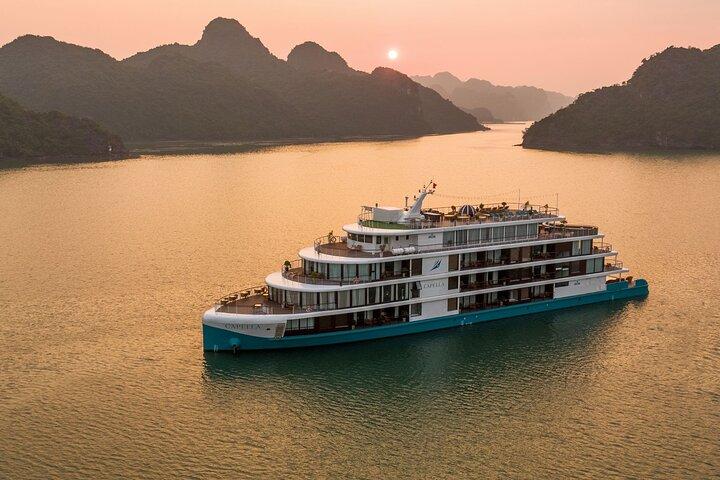 Cruzeiro Capella de 3 dias Explore a Baía de Halong e a Baía de Lan Ha saindo de Hanói