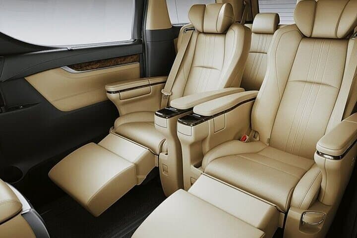 Tokyo: Private One-Way Transfer to/from Haneda Airport(HND)
