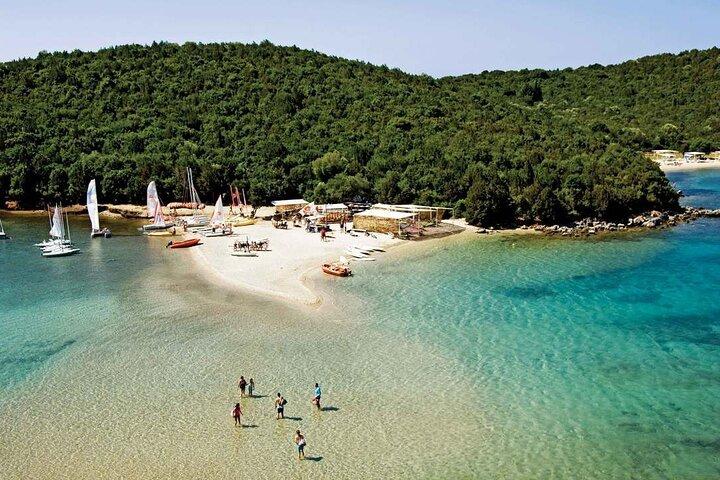 Cruzeiro de um dia Syvota e Lagoa Azul saindo de Corfu