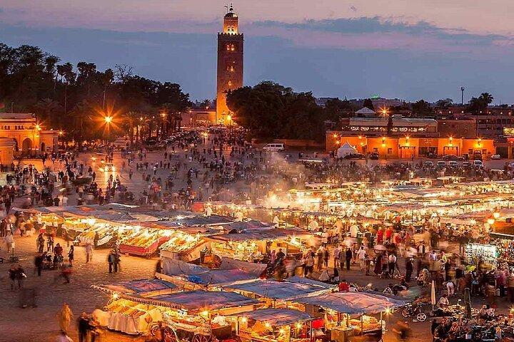 Tour guidato privato di un'intera giornata nella città di Marrakech