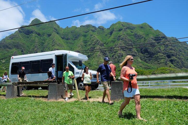 Oahu Circle Island Tour mit Waimea Valley Wasserfall