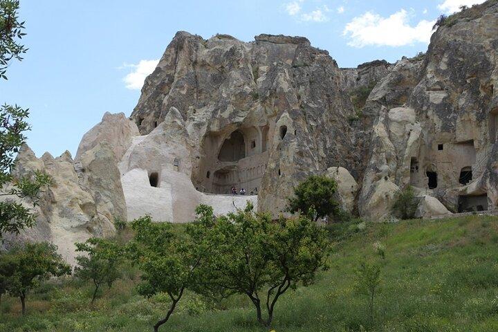 Cappadocia Red Tour: Göreme, Zelve, Paşabağ og Avanos