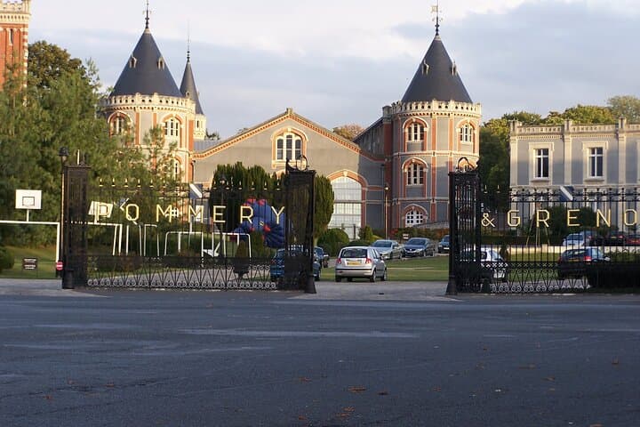 Full Day All-inclusive Tour in Champagne from Paris in a Minivan