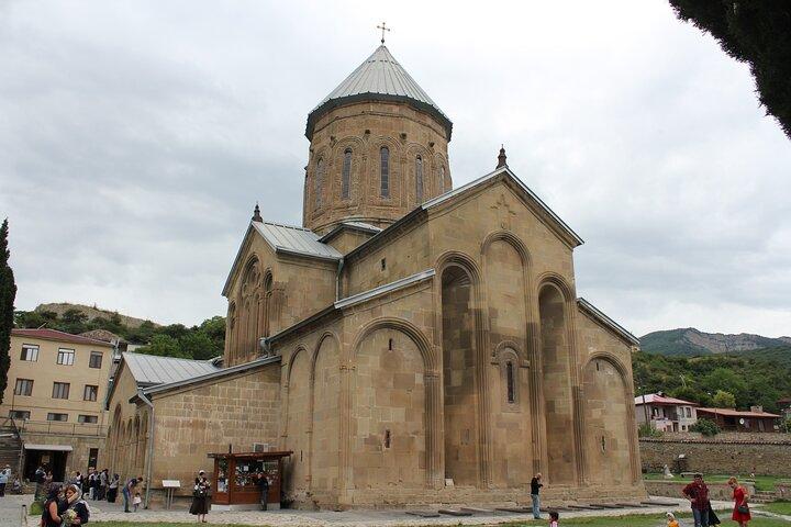 Begeleide Mtskheta, Jvari en Samtavro-tour