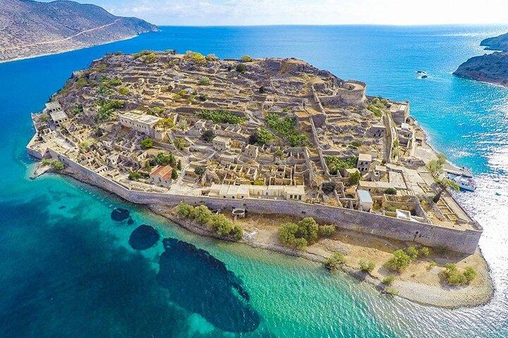 Visite privée d'une journée complète à Agios Nikolaos avec transport