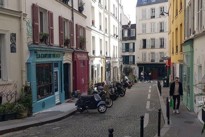 Montmartre Sacré Coeur e Moulin Rouge melhores lojas e cafés