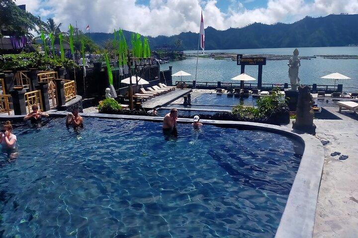 Batur Sunrise Trekking com Batur Natural Hot Spring