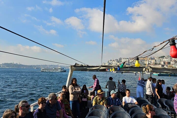 Bosphorus Cruise 2-3 Hour Cruises with Optional Asia Stop & Meal