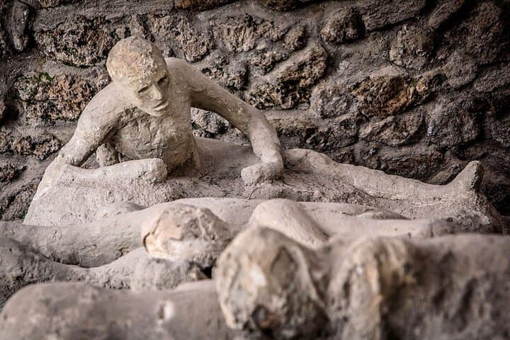 Pompeii at Sunset: the Golden Hour with your Local Archaeologist