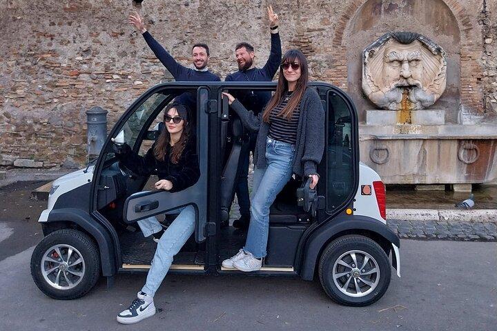 Tour privado de 3 horas Maravillas de Roma en coche de golf con recogida