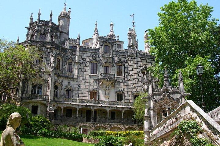 Sintra Village and Cascais with multiple coastline stops