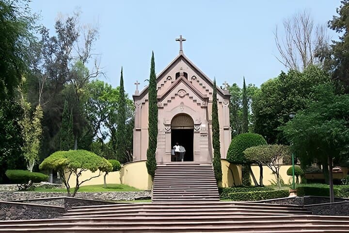 Queretaro Tour from Mexico City Explore Ruins and UNESCO City