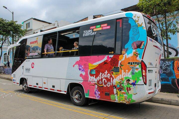3-in-1 Panoramic city tour with walking candelaria & experiences