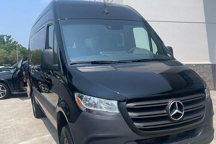 New York Private Transfer & Guided Tour: Up to 10 pax for 6 Hours