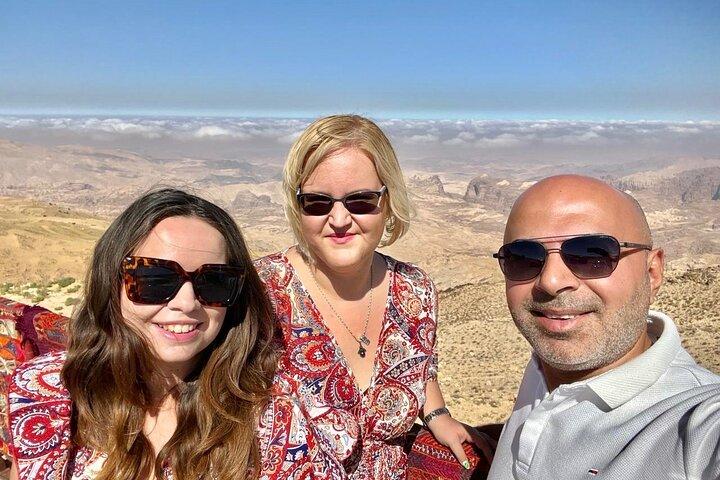 Discover Jordan Your Way - Viaggio di 2 giorni Petra, Wadi Rum e Mar Morto