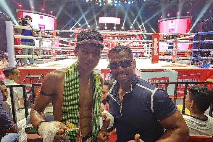 Watch Kun Khmer Kickboxing with Mr.Sop including Free 4Beers