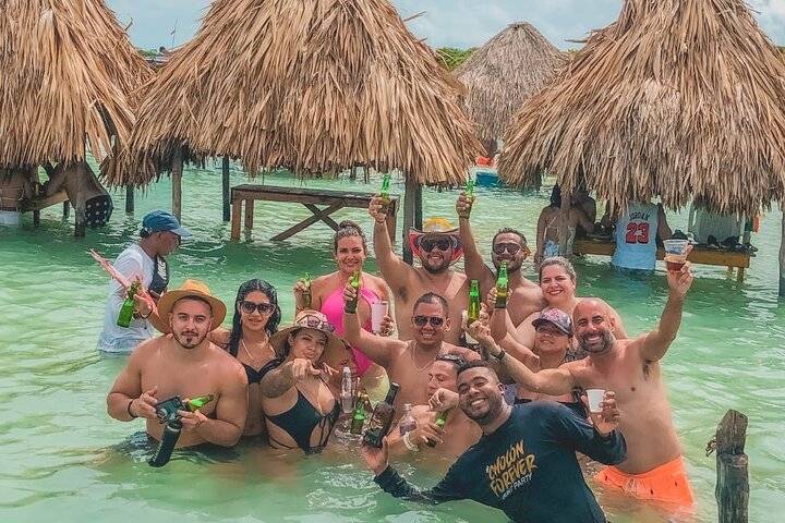 Cholón party boat, Cartagena