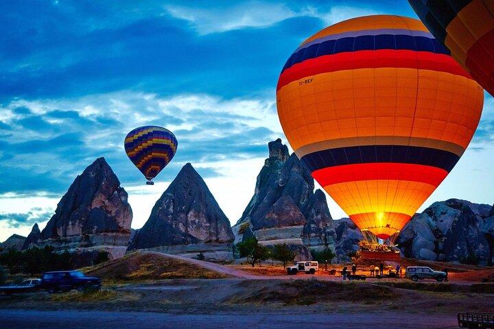 Vol en montgolfière au-dessus de la Cappadoce