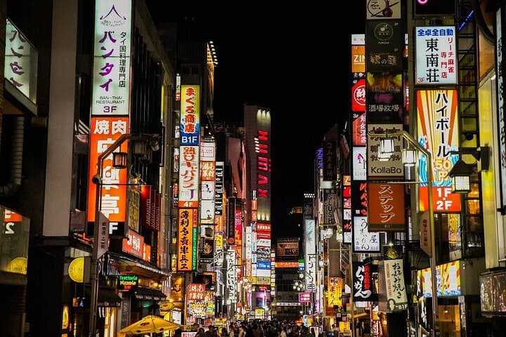 Tokyo Private Custom Full-Day Tour with Local Guide &Hotel Pickup