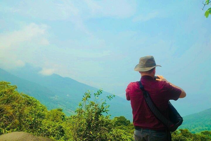 Hoi An til Hue med privat bil via Fabulous Stops